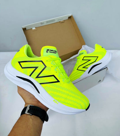 New Balance Fuelcell Caja