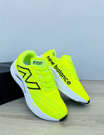 New Balance Fuelcell Caja