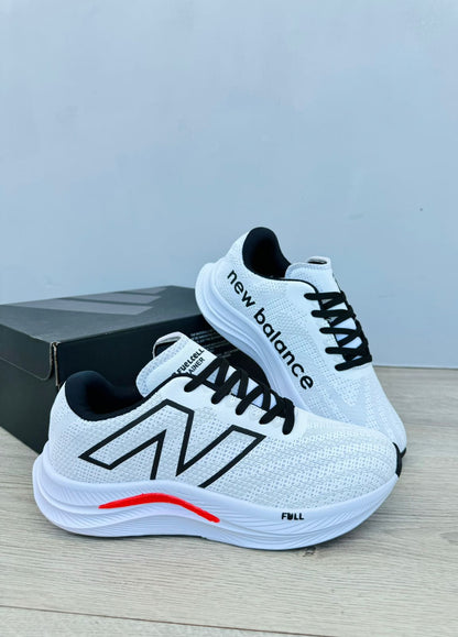 New Balance Fuelcell Caja