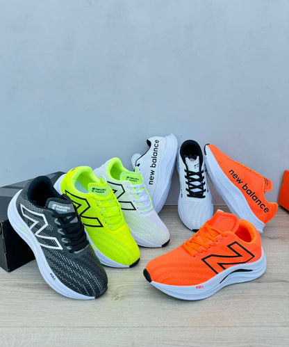 New Balance Fuelcell Caja